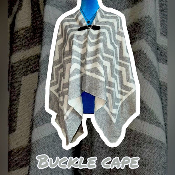 Women’s Gray and White Chevron Buckle Cape - One Size - Picture 1 of 8